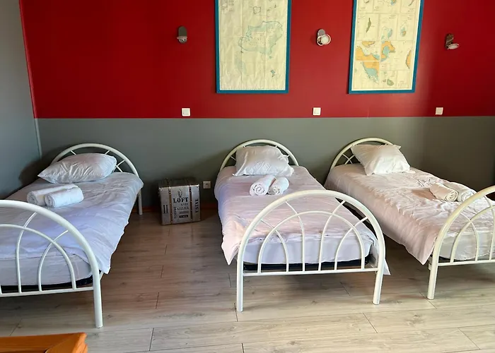 Maison 9 Couchages Avec Piscine Et Jardin Au Calme Feriehus